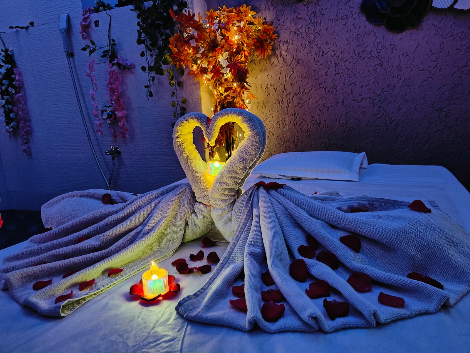 Thai massage in Ulhasnagar, massage with extra service,Arya Spa Ulhasnagar